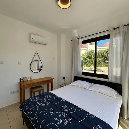 Faros Beach Seabreeze 1B, Pool, Seaside, Paphos Exterior photo